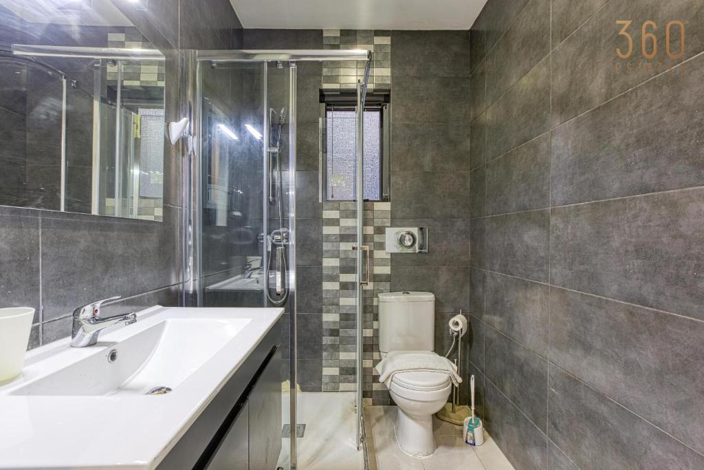 Stunning 2BR Apt with Panoramic Sliema Views by 360 Estates, Sliema