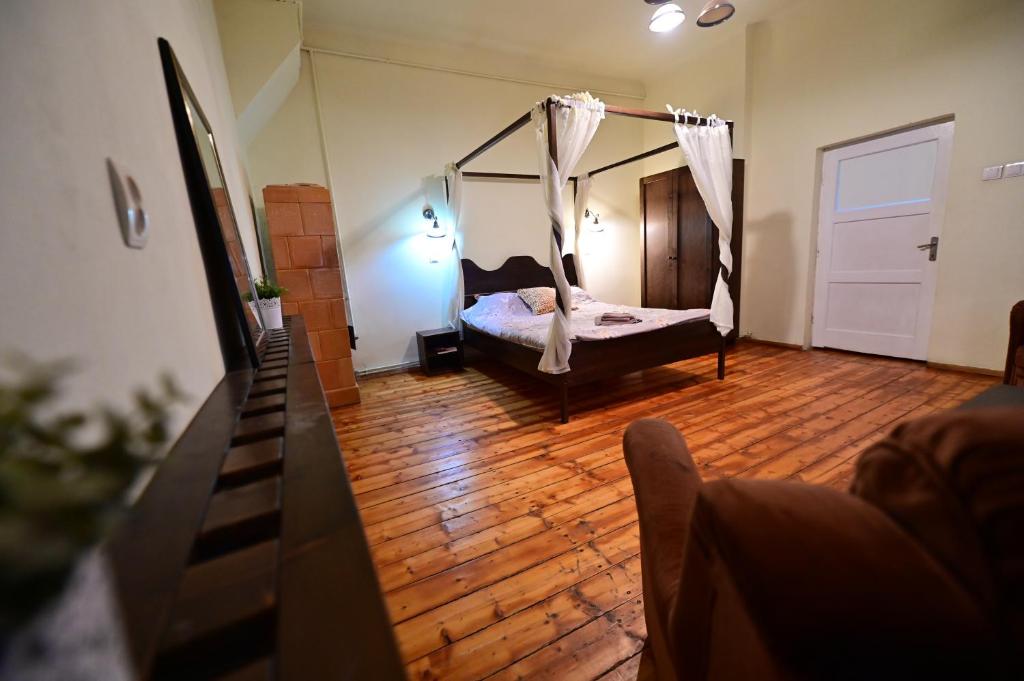 FLH - Casa Franceska, Sibiu