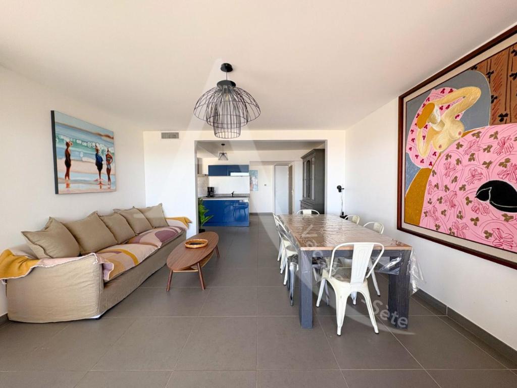 FRONT DE MER 98 M², 3 CHAMBRES, TERRASSE 90 M² - 3