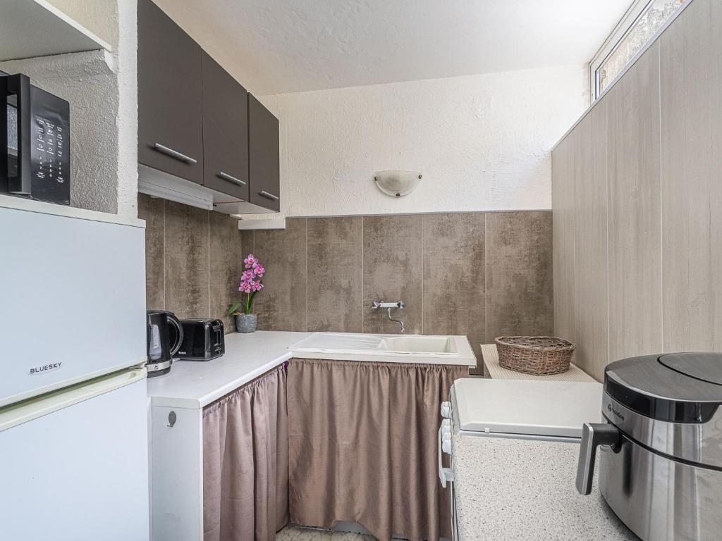 Apartment Les Villas de la Baie by Interhome - 5