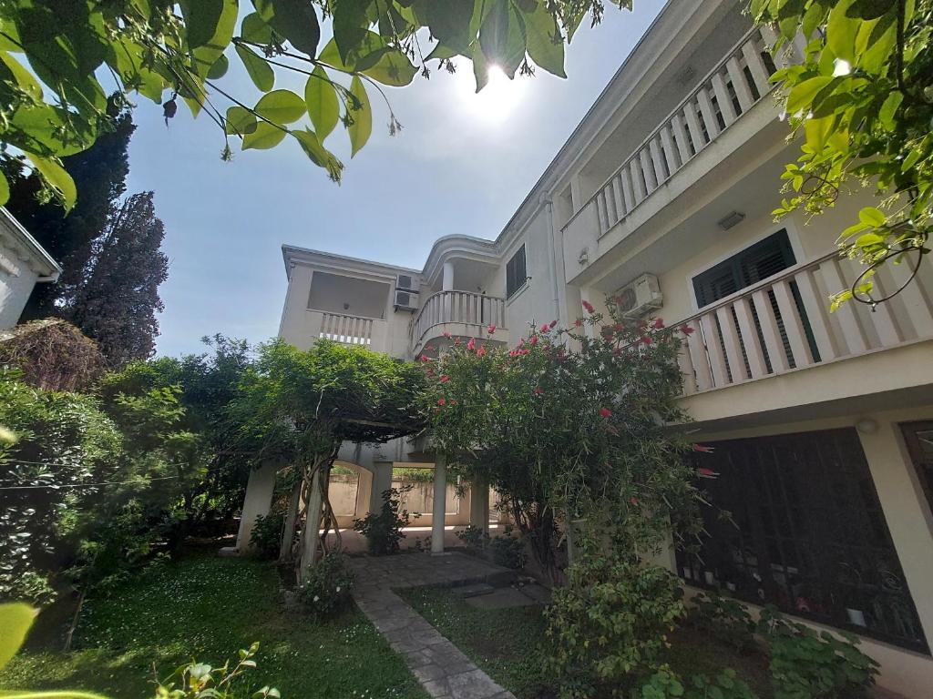 Villa Lara Budva - 1