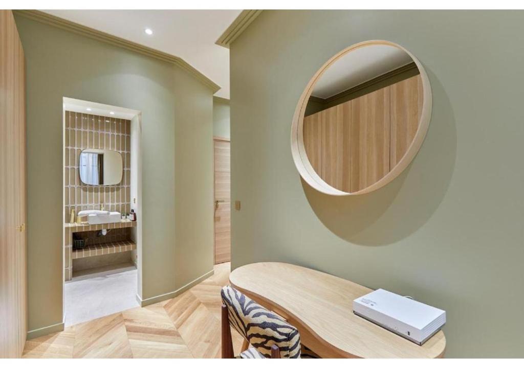 Incredible AC Apartment 3 bedrooms Center of Paris by Studio Prestige - 2