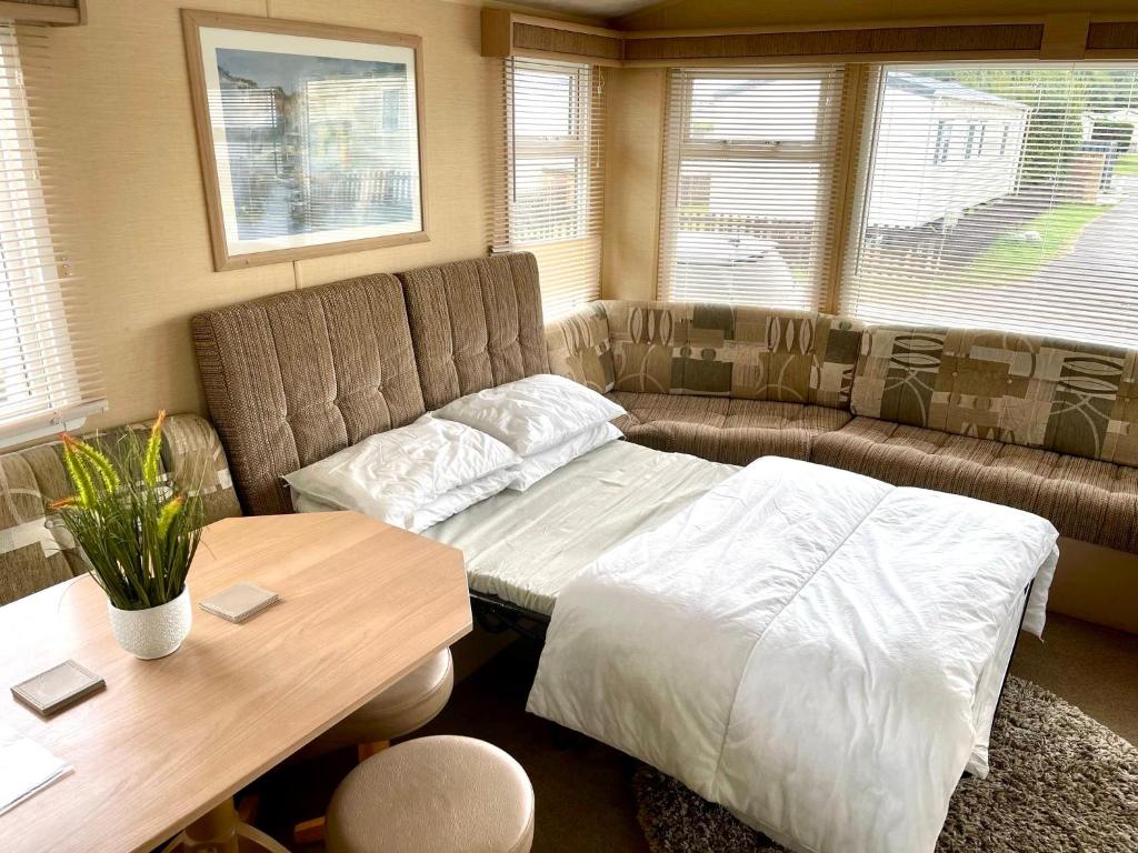 8-Berth Caravan at Unity Beach Resort, Brean photo 2