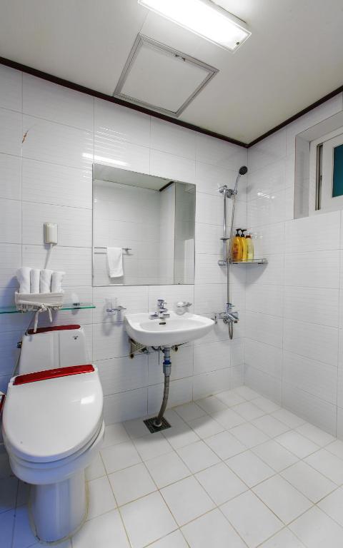 Spa Pension Basso photo