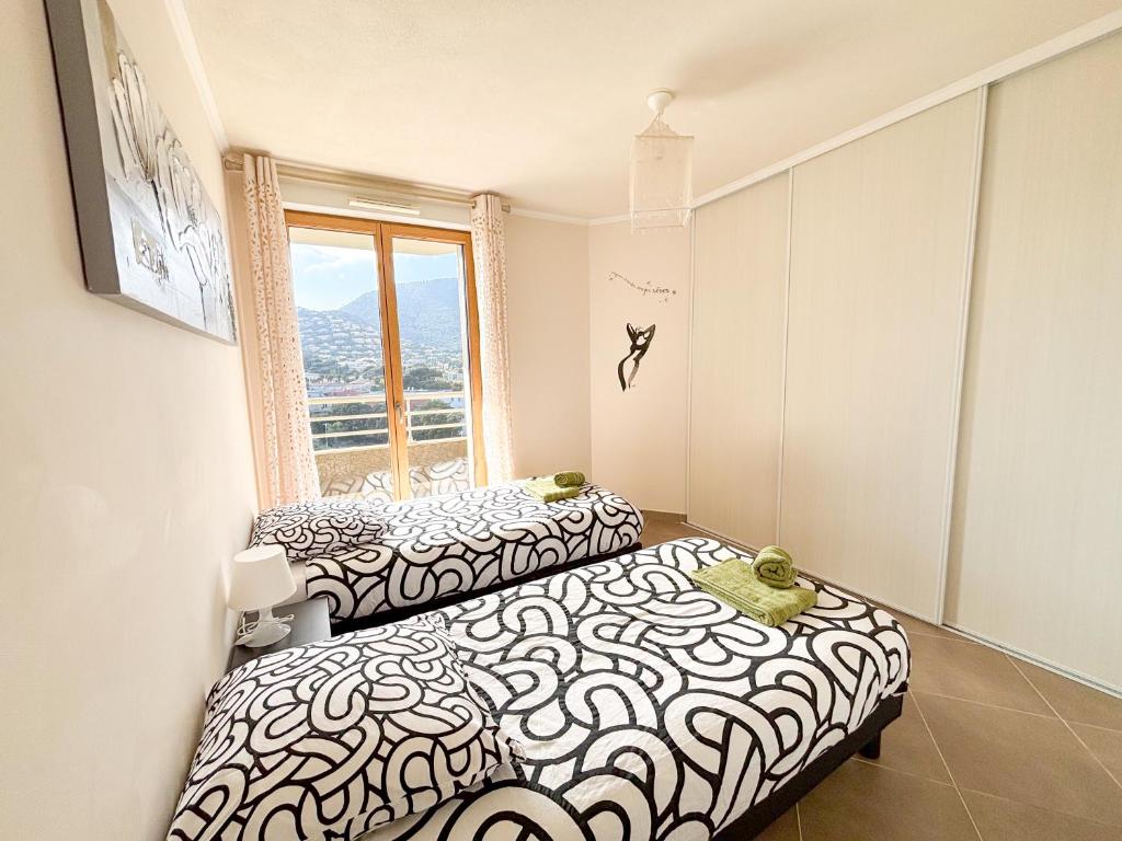 Azura - Appartement Climatisé 2 Chambres Terrasse Vue Mer avec Parking Privé Gratuit - 5