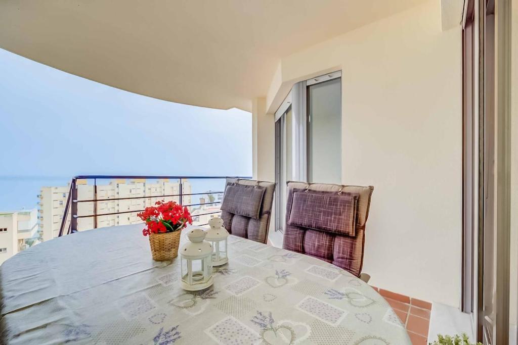 132 - Charming Apartment with Sea Views, Fuengirola! - 5