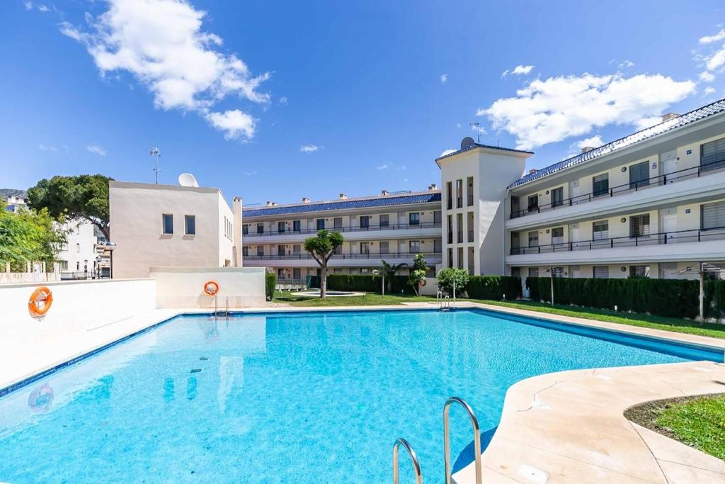 132 - Charming Apartment with Sea Views, Fuengirola! - 2