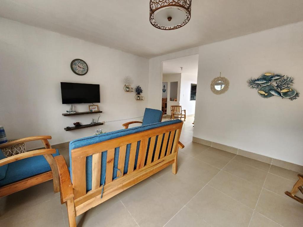 Casa Yemaya Alojamiento Privado con wifi a Pasos de La Calzada, Granada