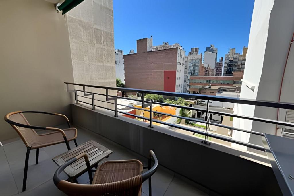 Precioso Mono con cochera - 3