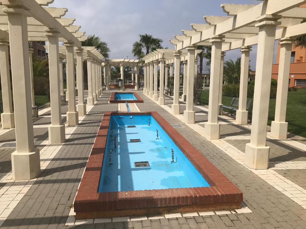 Apartamento Primera linea playa Isla Canela - 4