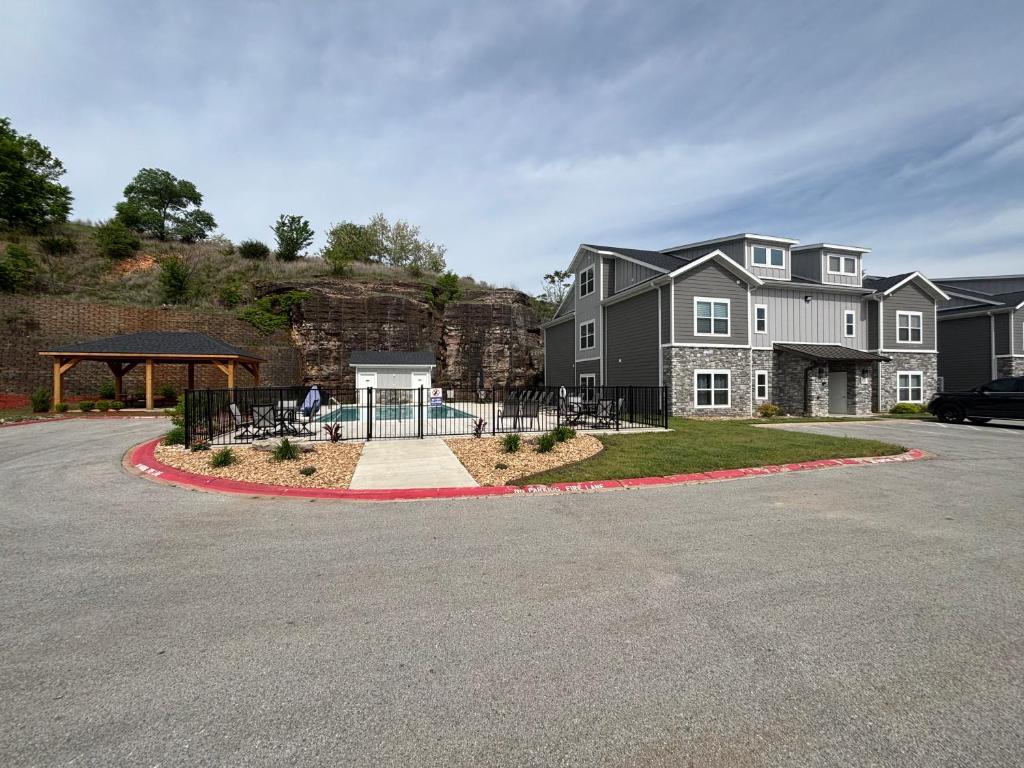 Serenity at the Vineyards, Branson