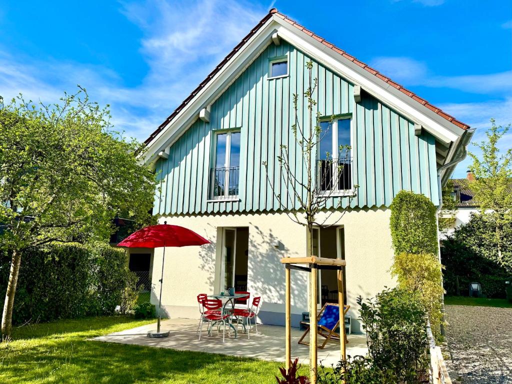 Ferienhaus 's Sommerhäusle - gemütlich und modern mit Garten in Lindau - 2