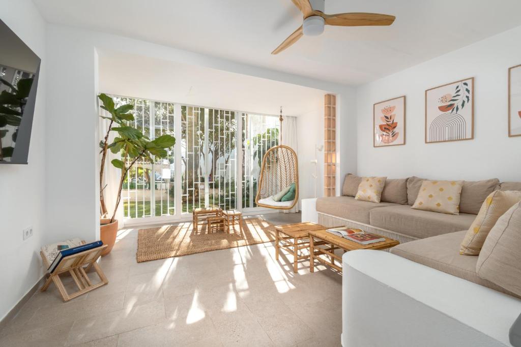 The Mediterranean Beach House - 100m to the Sea - 1