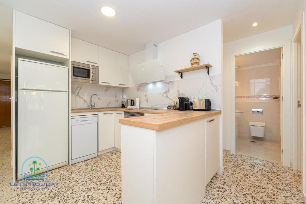 2 bed 2 bath Magnus Apartment - 2