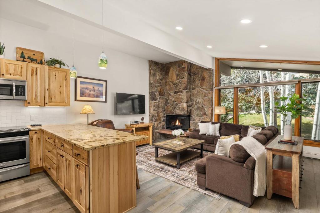 Shadowbrook 505, Snowmass Village