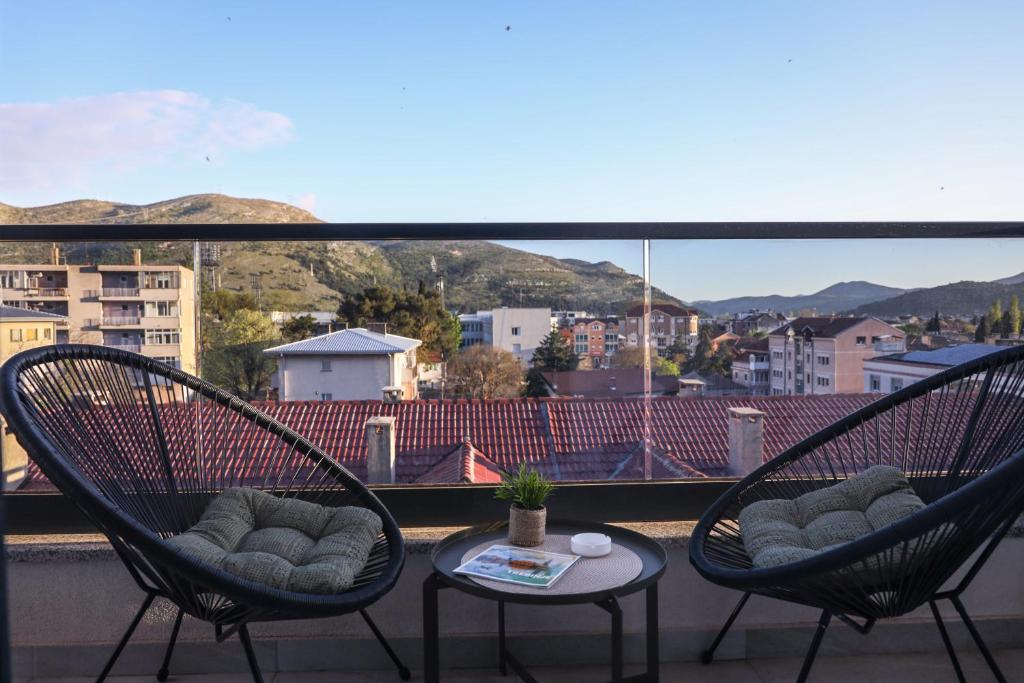 Central Rooftop Apartment - 1