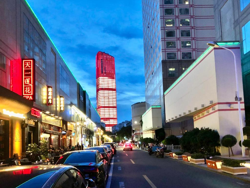 Attractions, Ningbo Portman Plaza Hotel in Ningbo