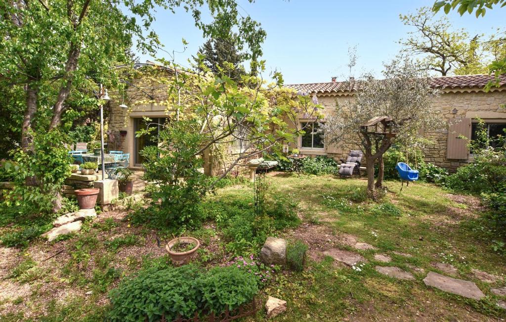 Lovely Home In Carpentras With Wifi, Carpentras