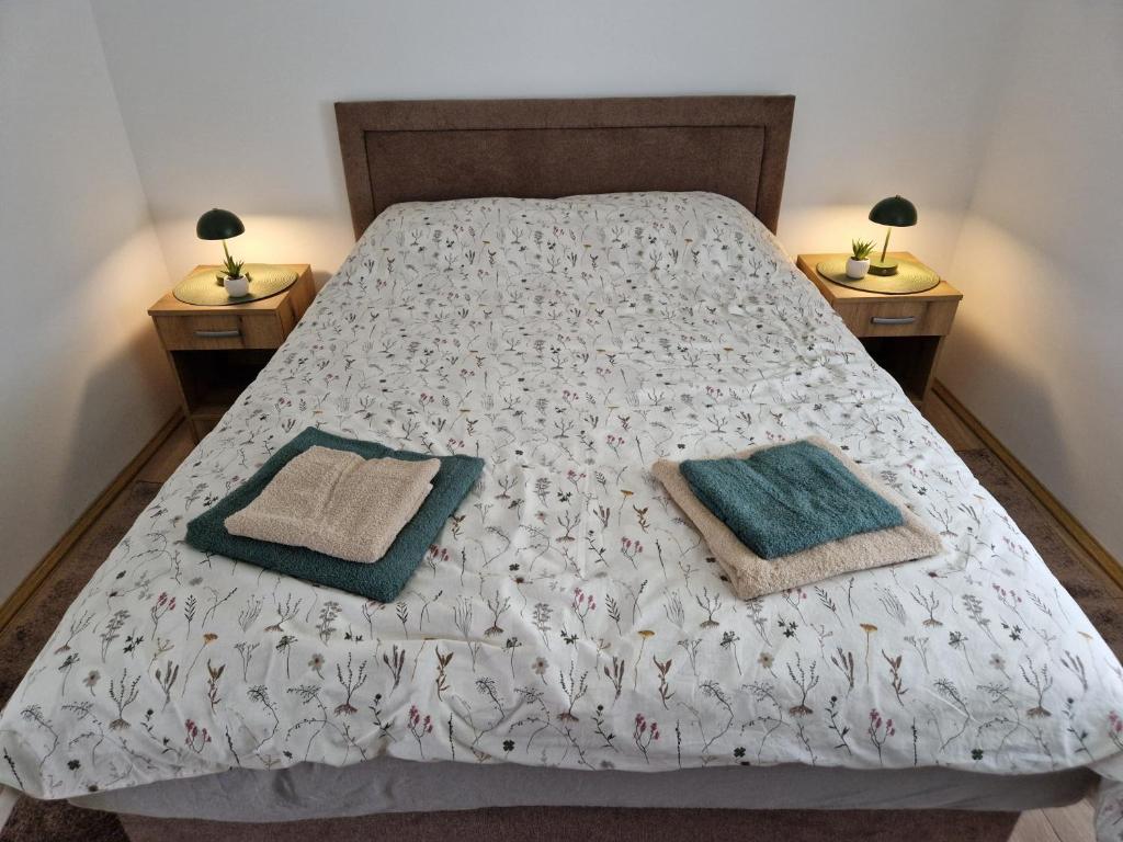 Raj kraj Drine, Beserovina