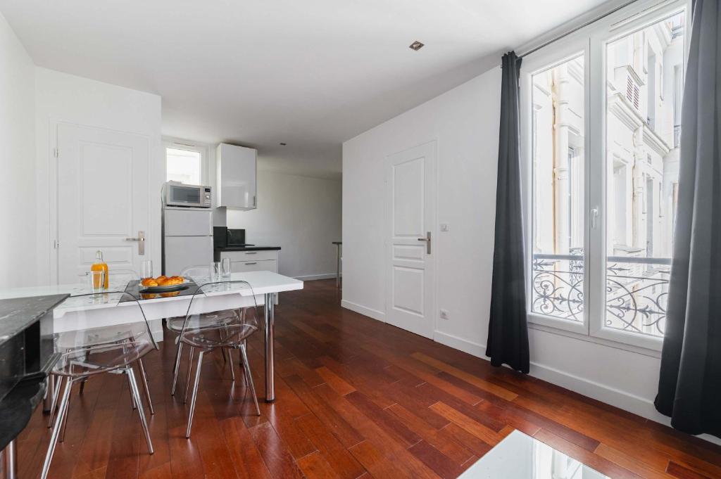 Appartement coeur paris 16 victor hugo - 4P - 4