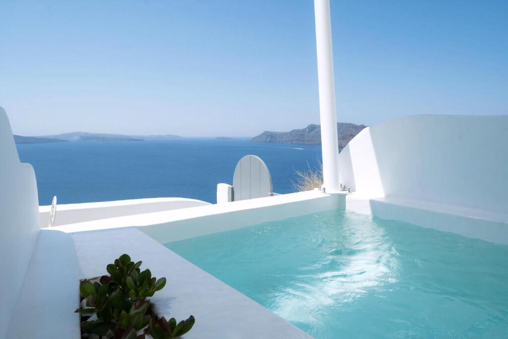 Splendid Santorini Suite Suite With Sea View And Hot Tub Oia, Oia
