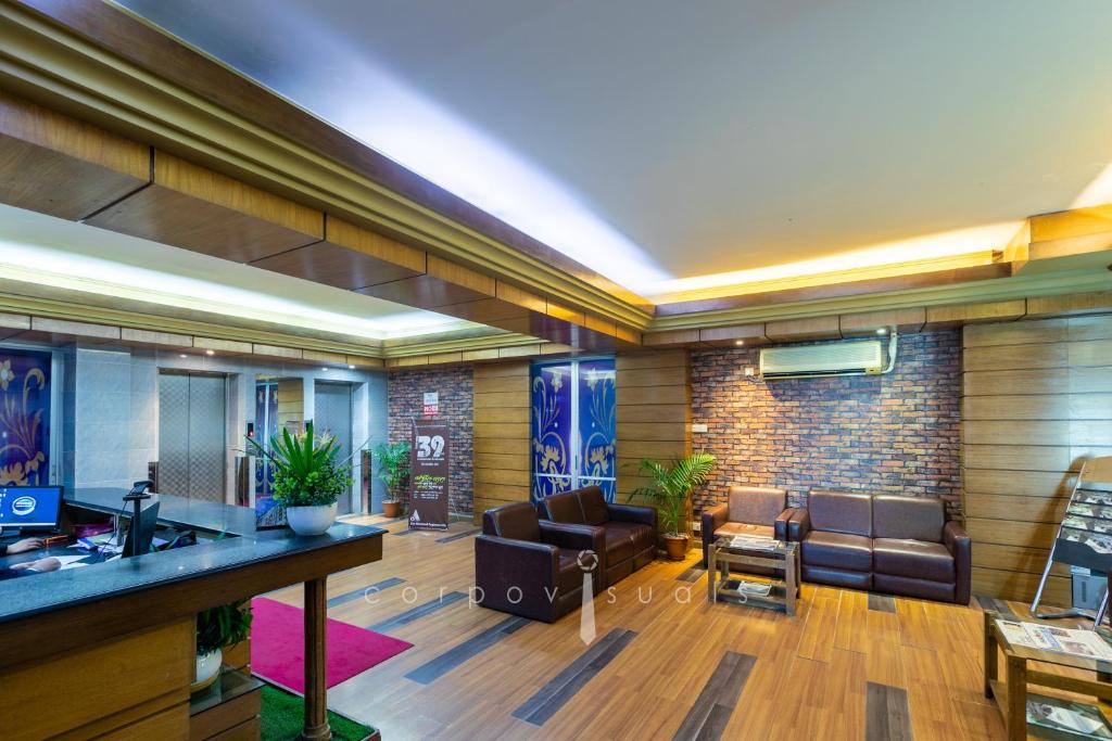 Sel Nibash Hotel & Serviced Apartments