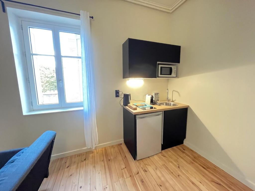 Studio rénové dans une charmante résidence - 4