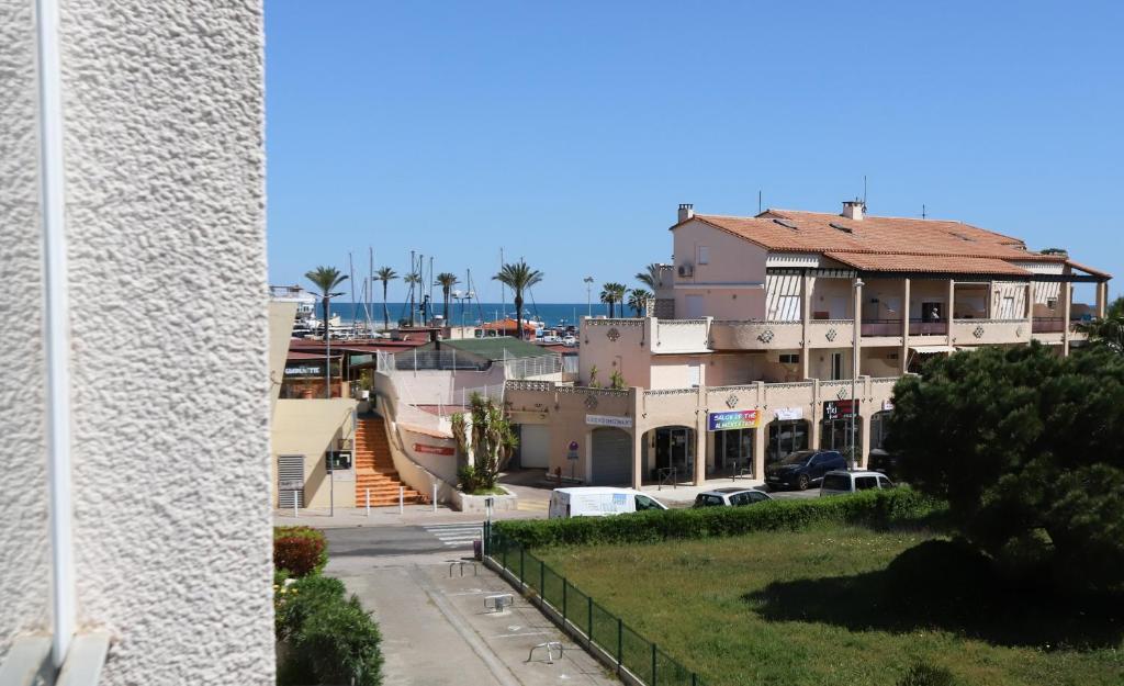 Appart refait a neuf st Cyprien - 3