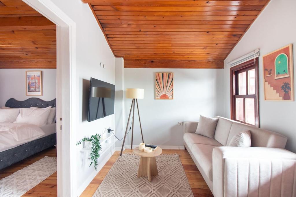Historic 4BR 4BA Mansion Seaview Yedikule Old Town, Istanbul