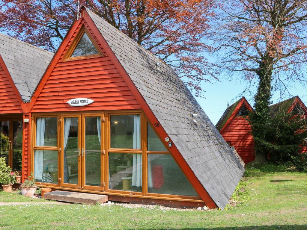Chalet 58 - The Beach House, Deal