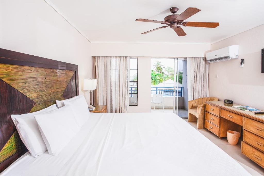 Superior King or Queen Room