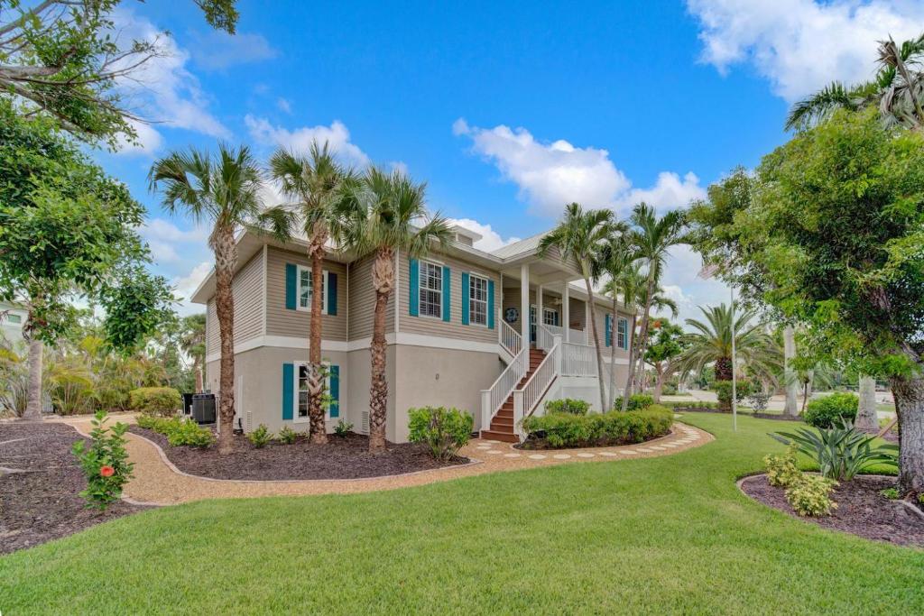 Paradise Point, Sanibel