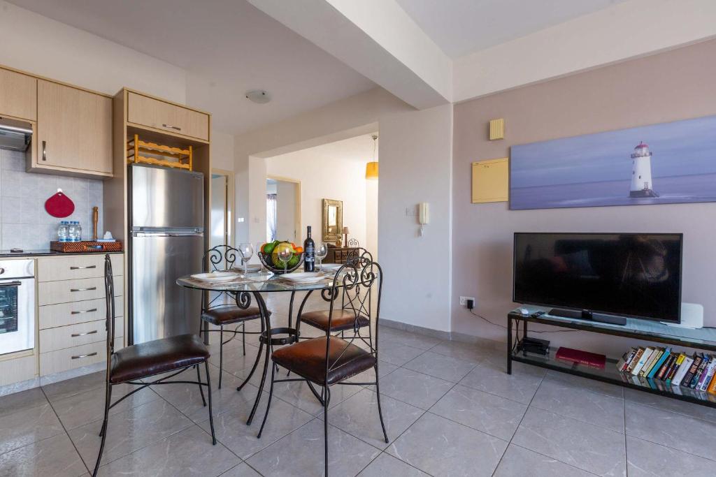 Penthouse 365 Sunsets, Paphos