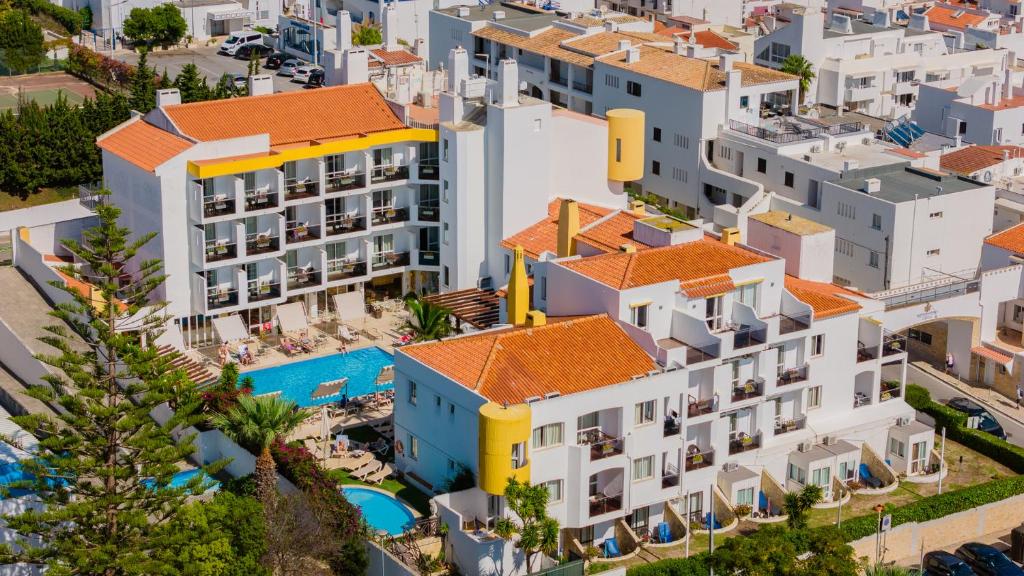 Hotel do Cerro — Hotel building in Albufeira, Faro