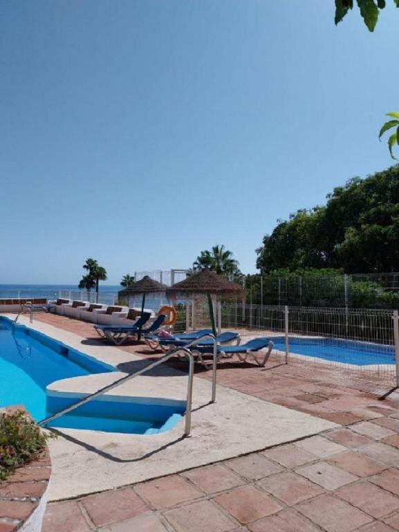 Mansion Apartment With Sea Views - 4
