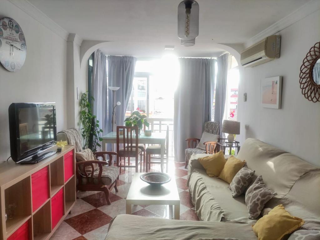 2 minutes from the beach!!! Great apartment!!! - 2