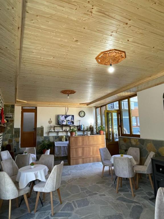 Hostel Xarba, Gjirokastër