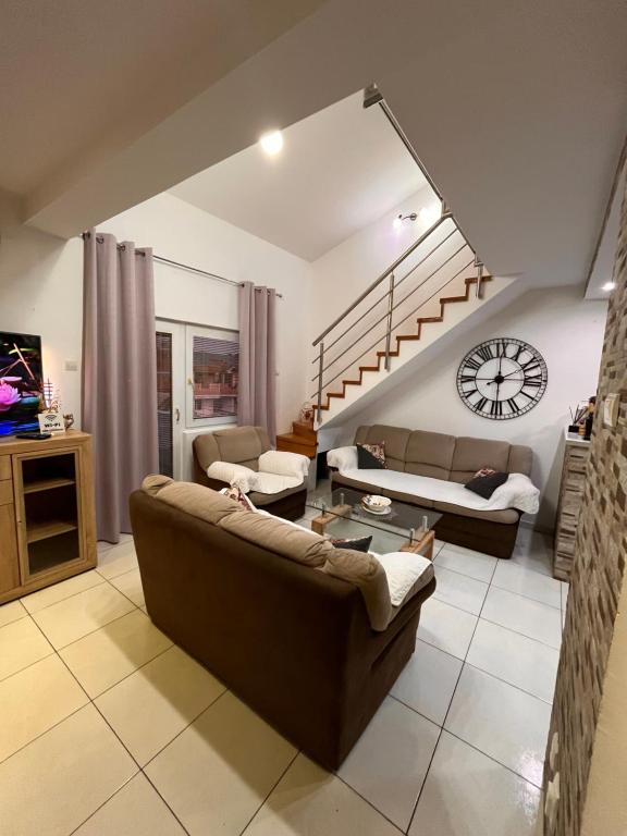 Apartman Guberinic,Tivat ,trosoban stan - 2