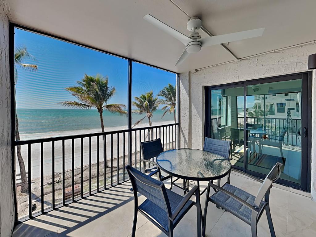 Seaside 201, Fort Myers Beach