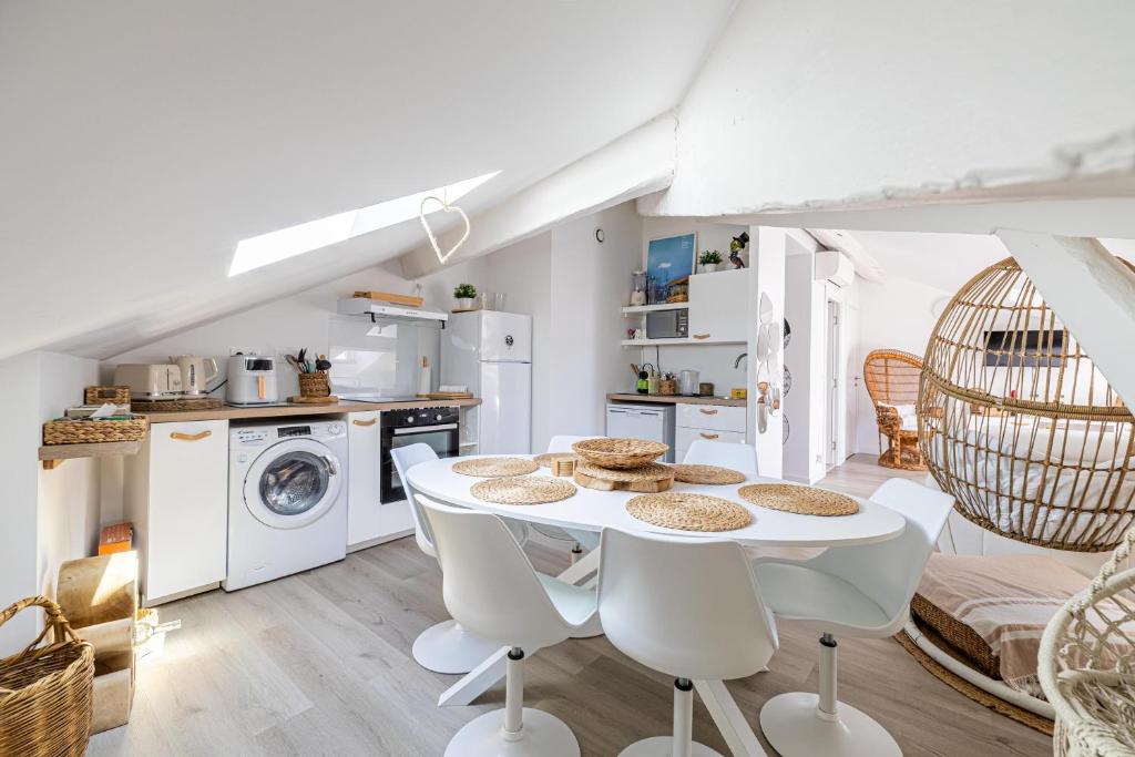 WELCOME - Stunning 2-bedroom at 5 minutes from Palais des Festivals - 3