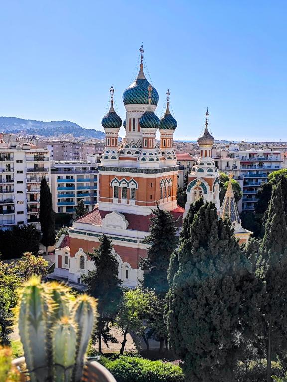 3P 72m2 Climatisé Vue exceptionnelle Cathédrale St Nicolas et Mer - 2