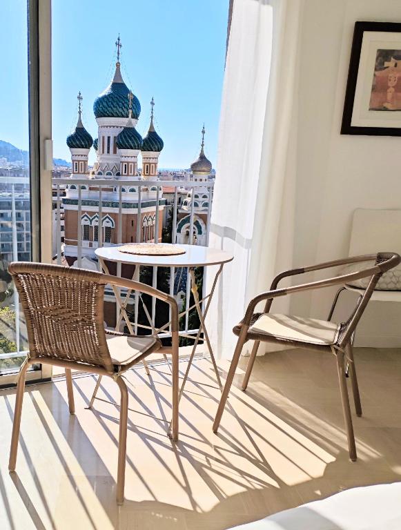 3P 72m2 Climatisé Vue exceptionnelle Cathédrale St Nicolas et Mer, Nice
