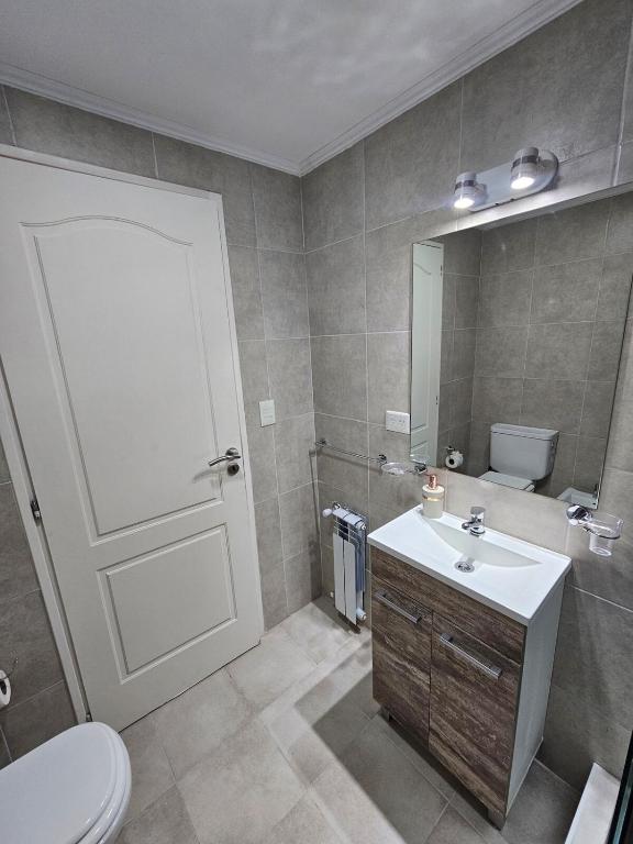 Departamento con vista al lago hasta 6 pasajeros - 3