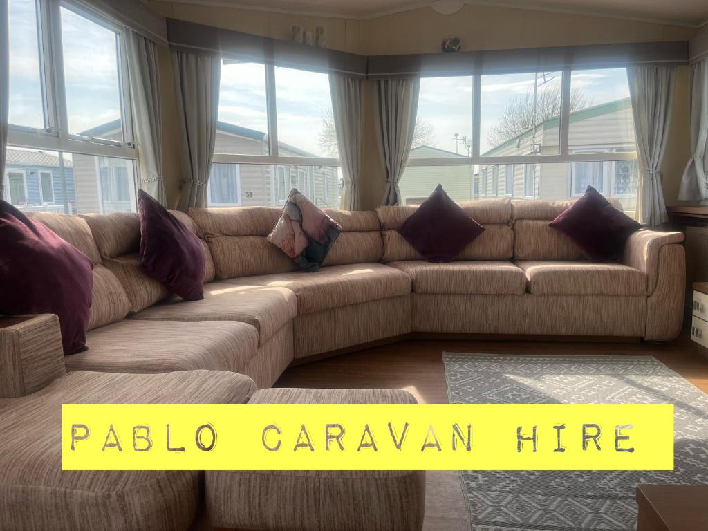 3 Bedroom 8 Berth Caravan, Towyn photo 3