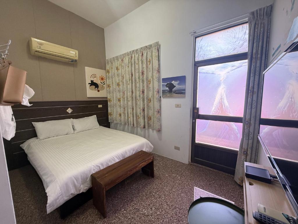 Danke Hostel, Siao Liou-čchiou