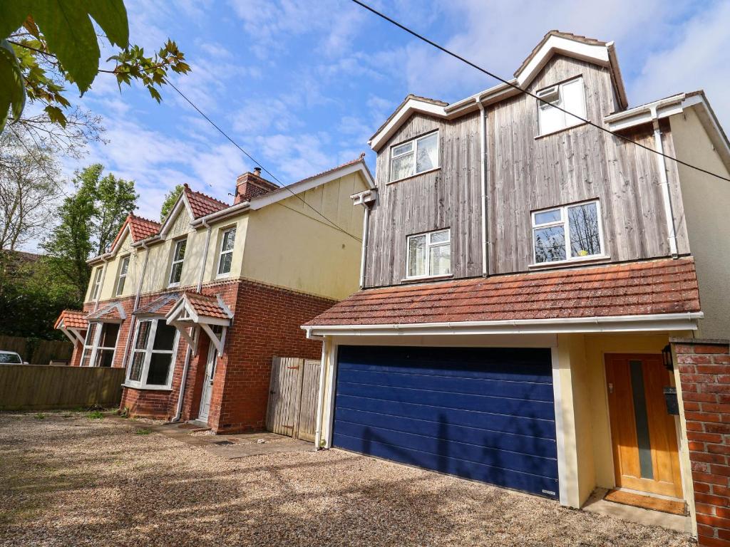 Fig Tree House, Axminster