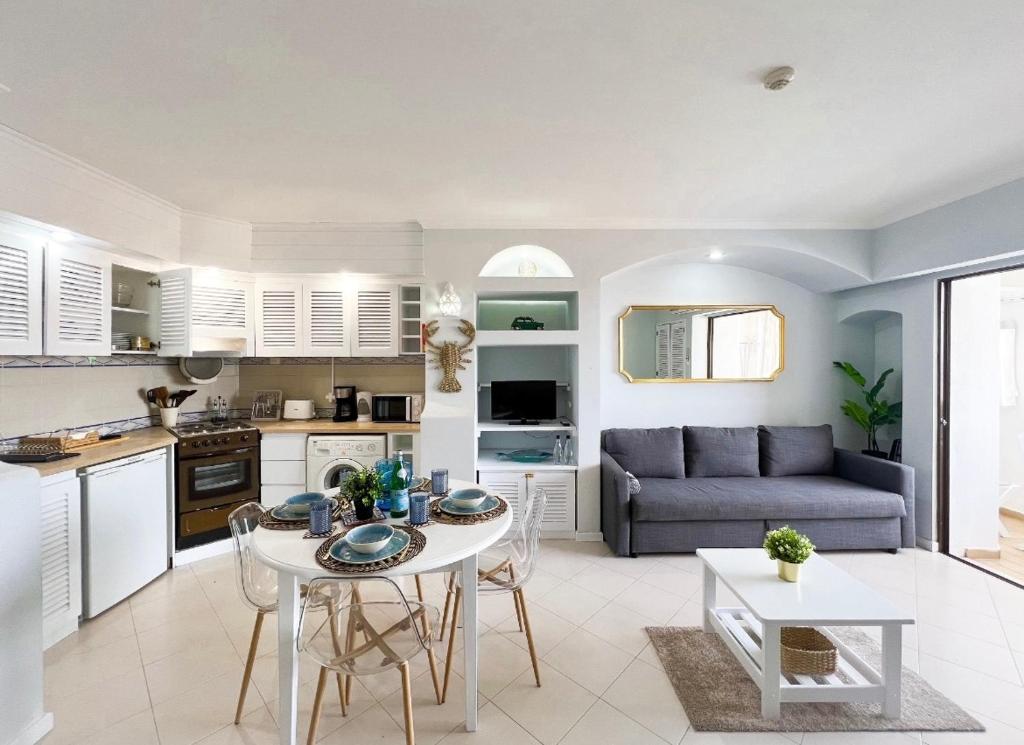 Sea View Apartment Albufeira, Albufeira