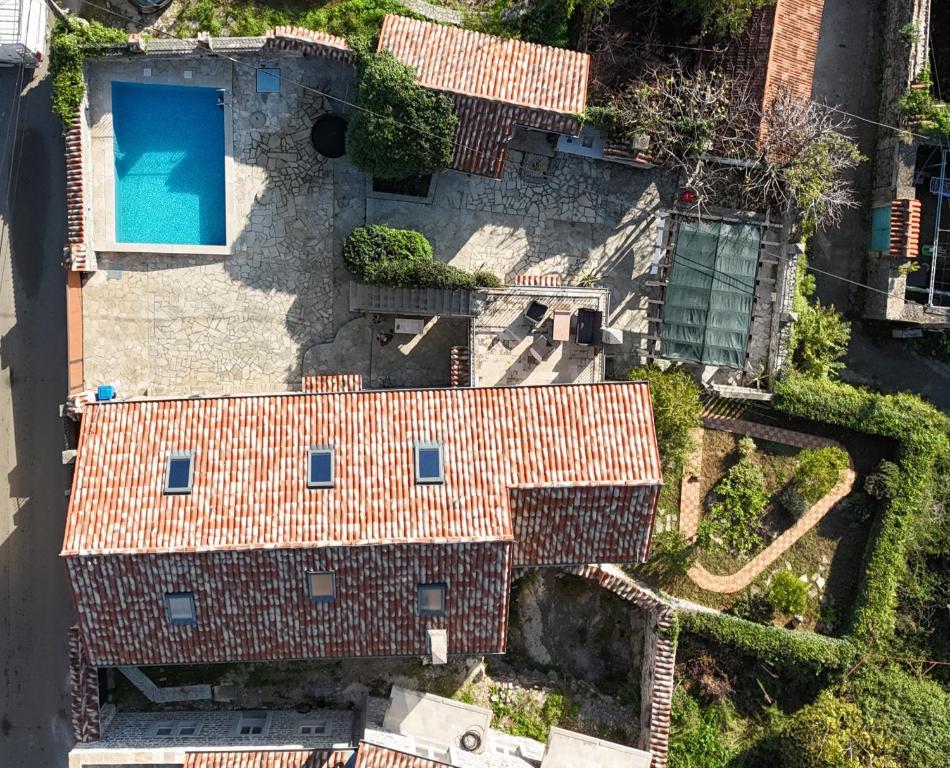 Villa Mara Lustica Bay Retreat near Kotor, Tivat - 2