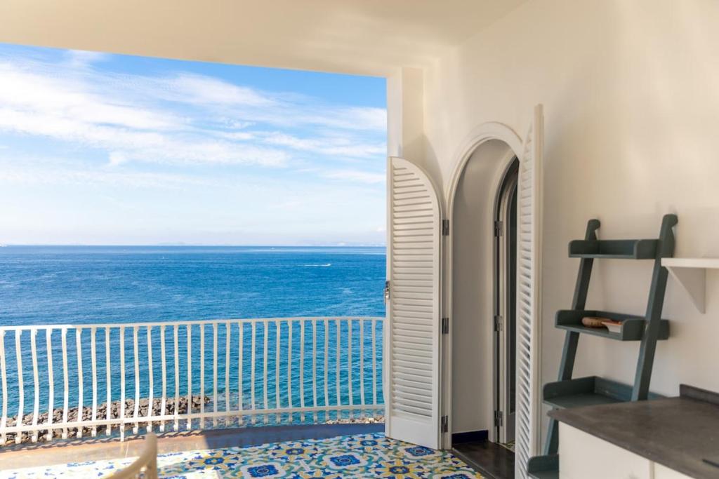 Villa Stunning view on the sea of Naples with pool - 3