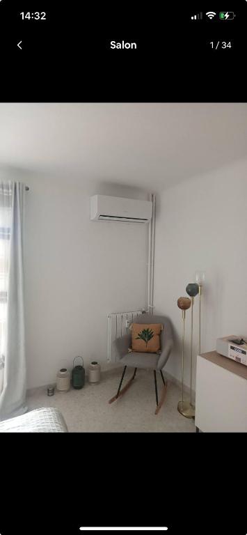 Appartement T2 le Saints Georges 48 m2 meublés équipés Clims 2 balcons ensoleillés parking gratuit et wifi - 4